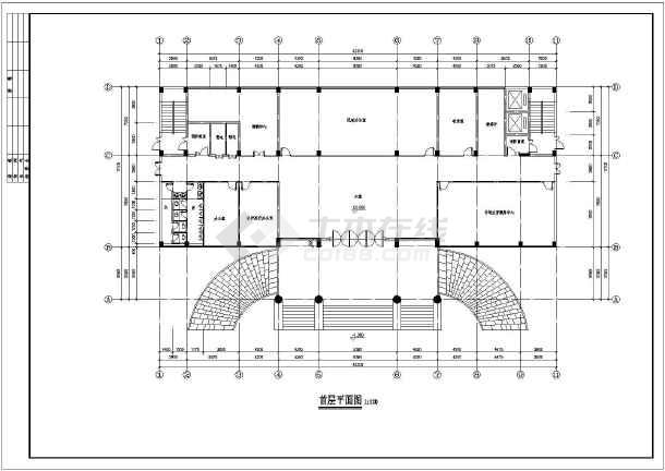 该图纸为某地区九层办公楼建筑设计平面图,建筑布局合理规范,外观简单