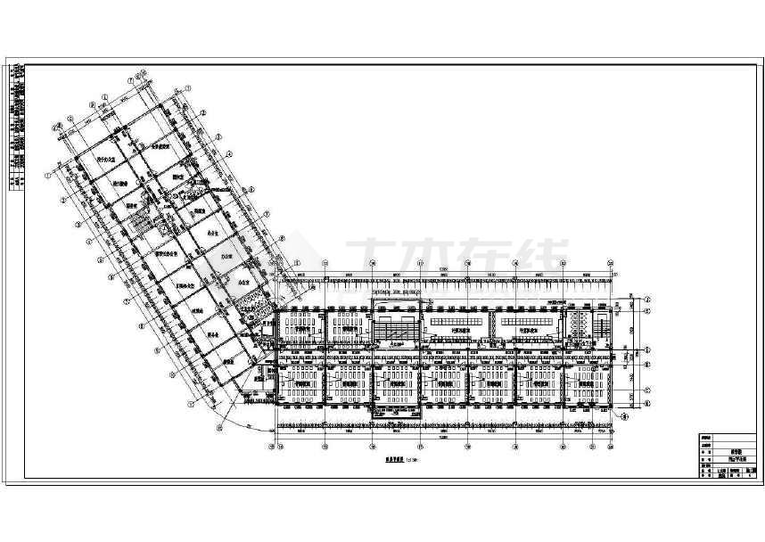 某地五层中小型中学建筑设计平面图